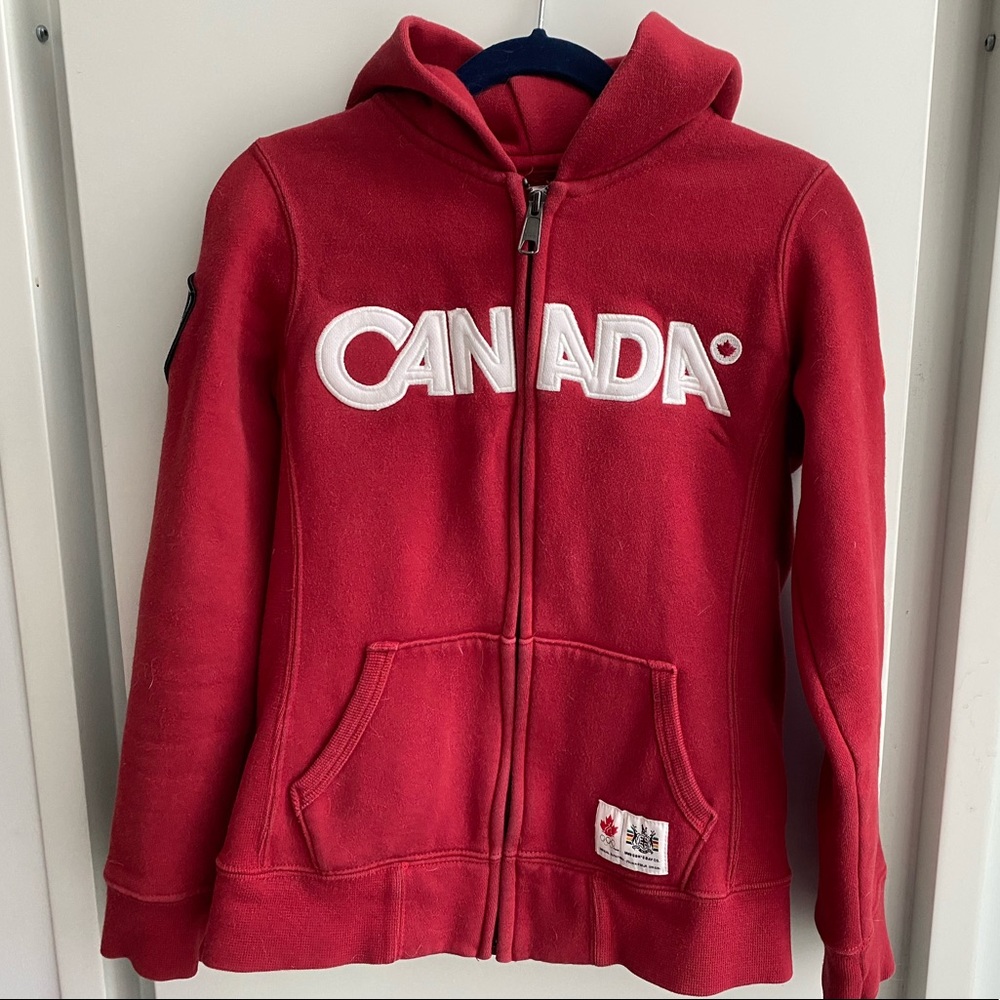 2010 official Olympic red hoodie girls size 7/8